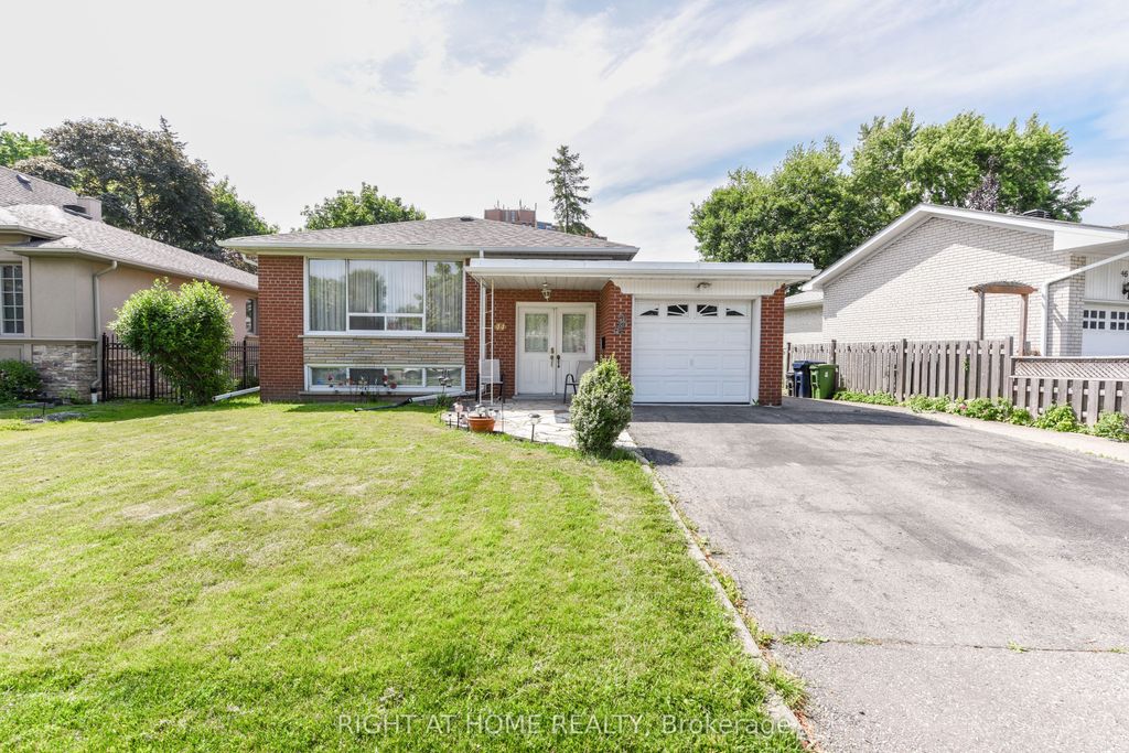 Photo of 44 Birgitta Crescent, Toronto, ON M9C 3W4 (MLS # W12409145)