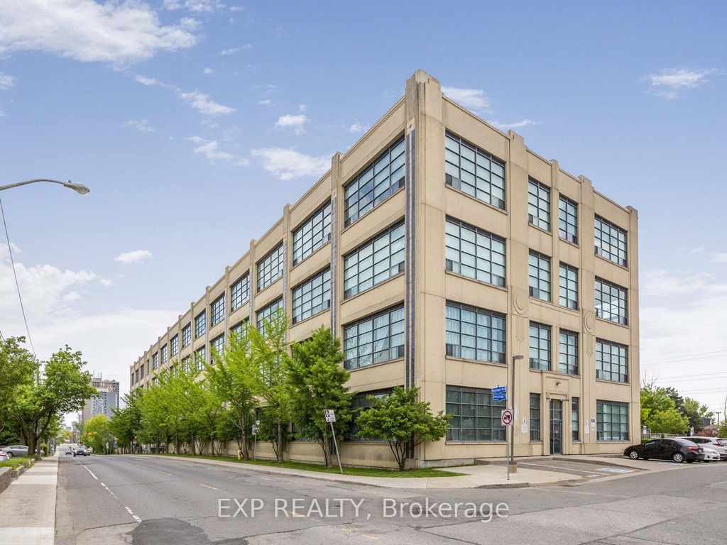 Photo of 1001 Roselawn Avenue #411, Toronto, ON M6B 4M4 (MLS # W12553946)