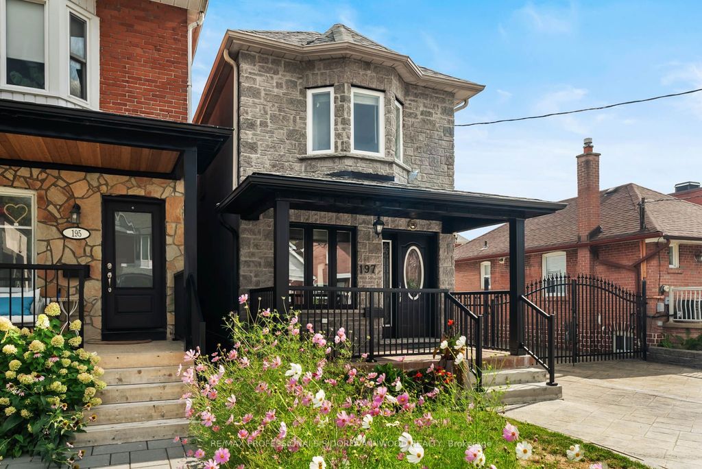 Photo of 197 Lambton Avenue, Toronto, ON M6N 2T2 (MLS # W13155734)