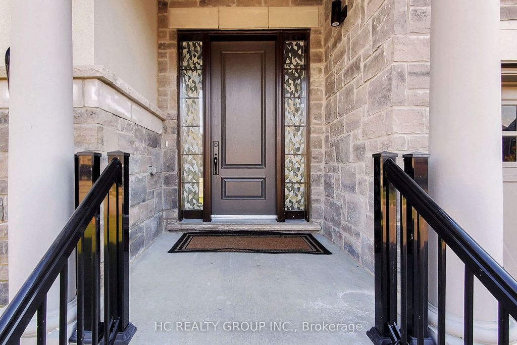 Photo of 356 Touch Gold Crescent, Aurora, ON L4G 3X4 (MLS # N12450591)