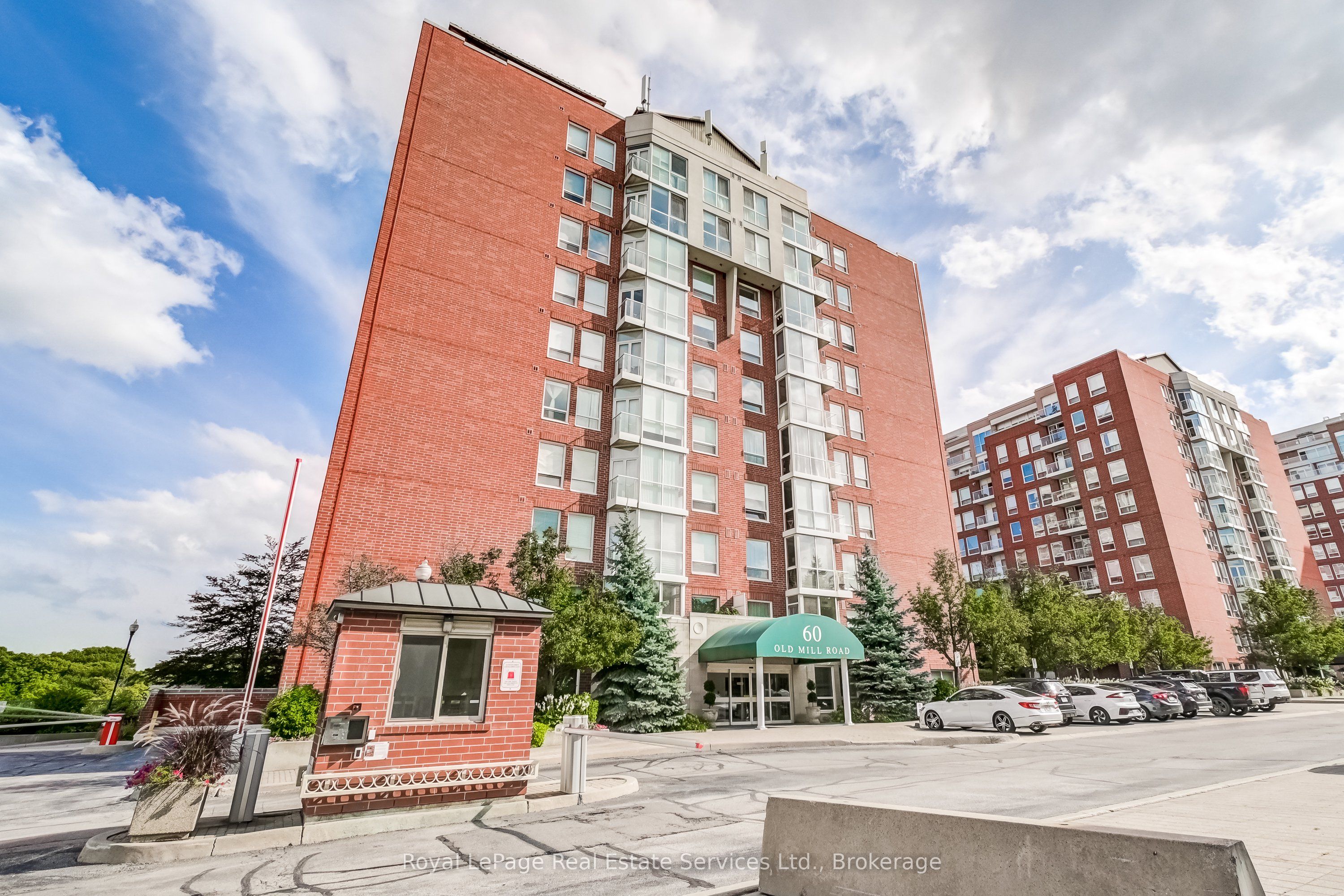 60 Old Mill Road PH1