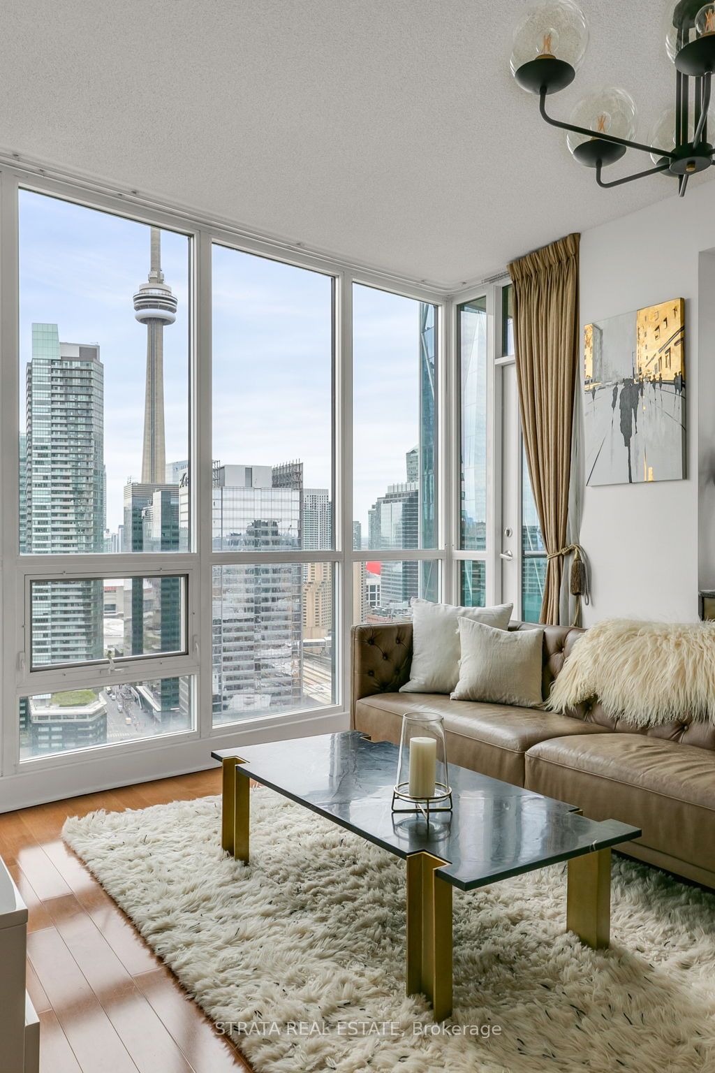 16 Yonge Street 3602