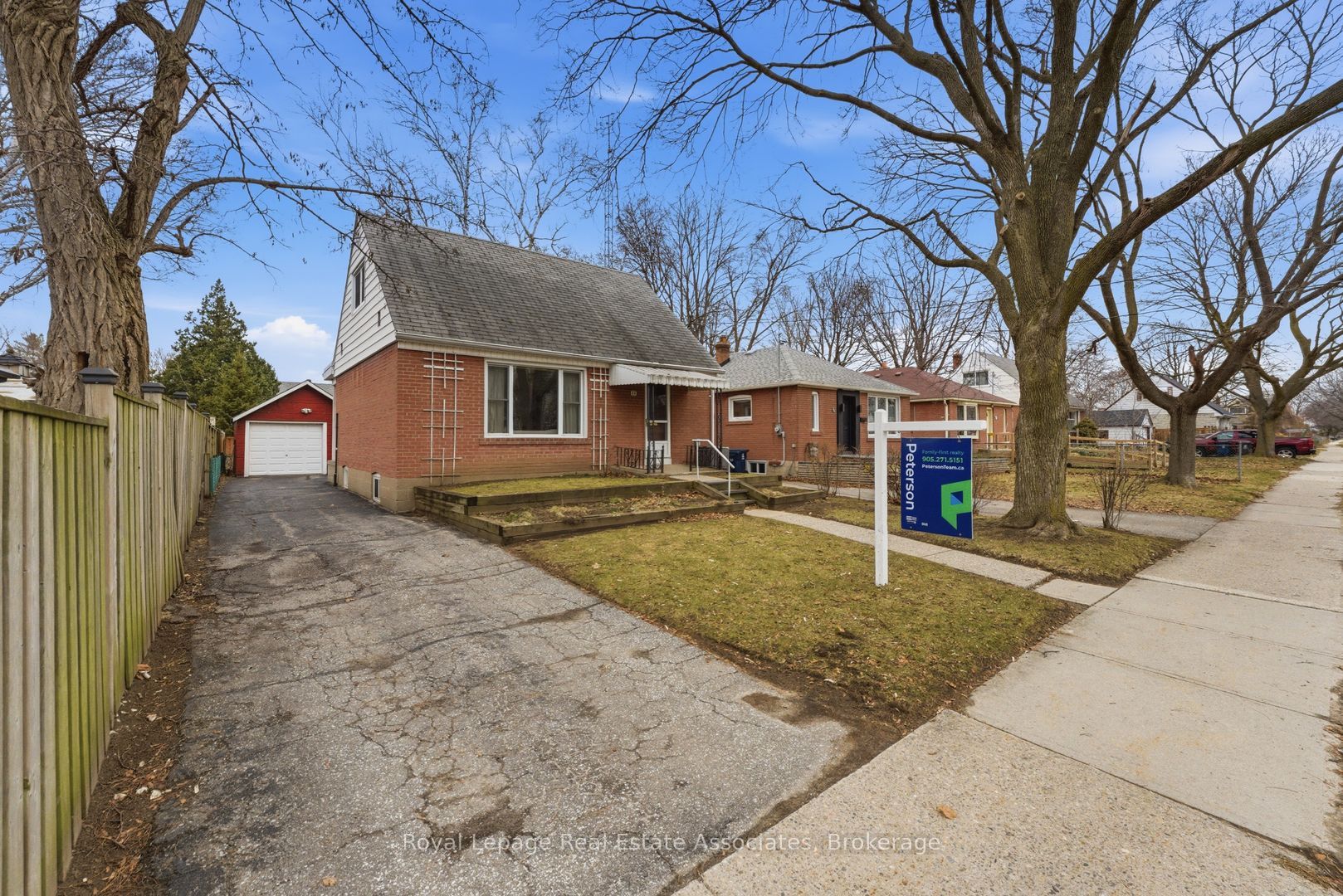68 Gair Drive