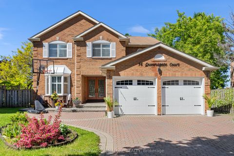 16 Queensgate Court Markham ON L3R 8L5