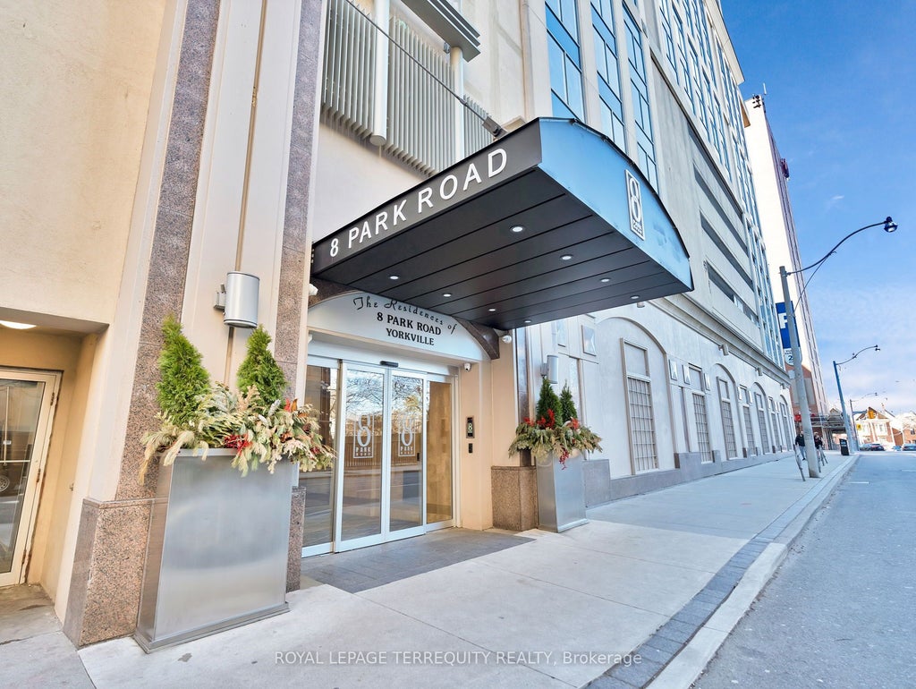 Photo of 8 Park Road #1601, Toronto, ON M4W 3S5 (MLS # C13522598)