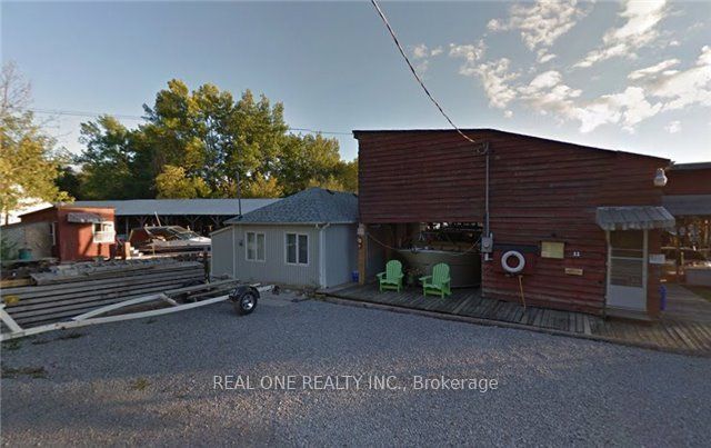 Photo of 11 Mac Avenue, Georgina, ON L4P 2P7 (MLS # N13846392)