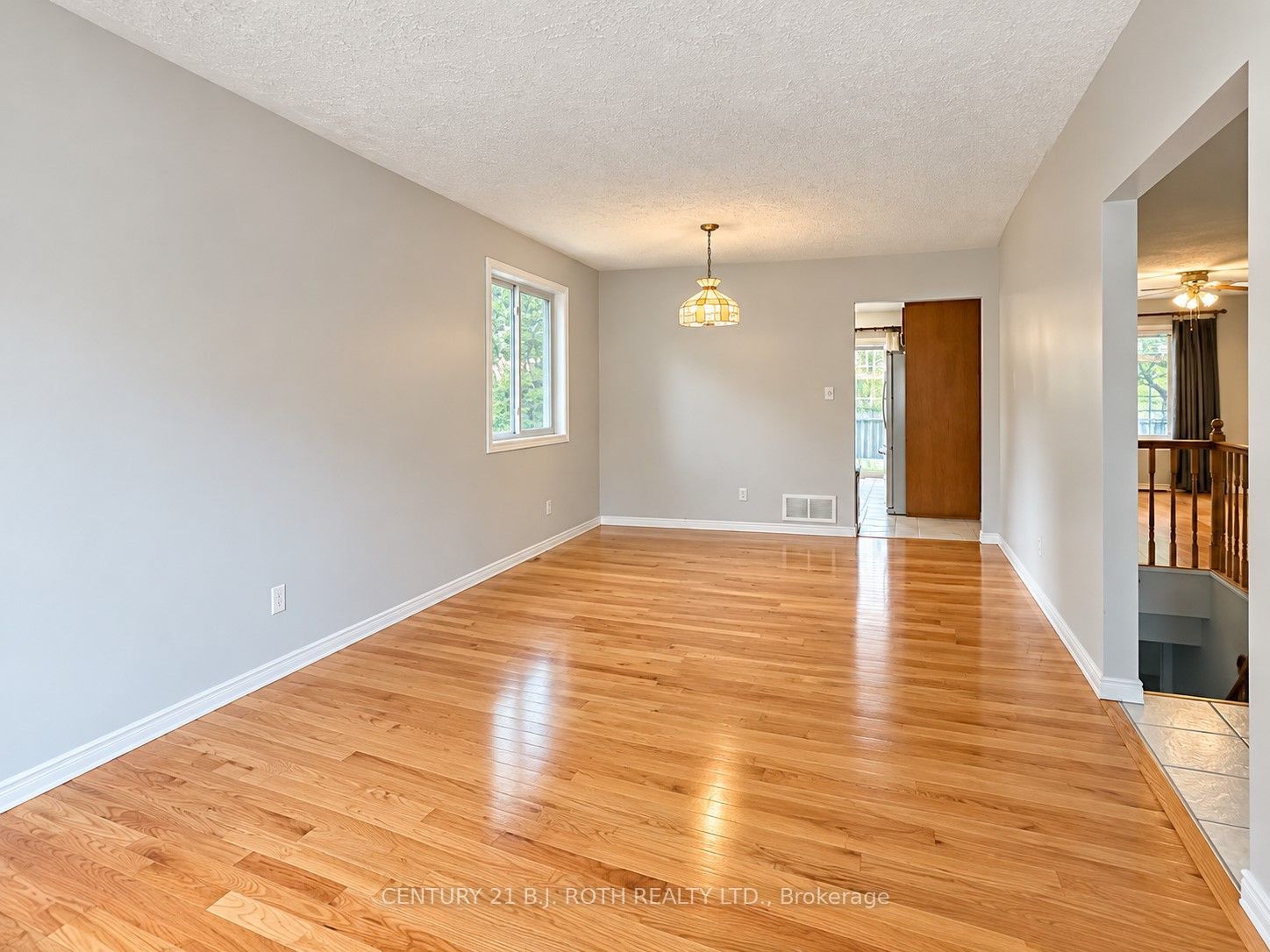 872 Dominion Avenue