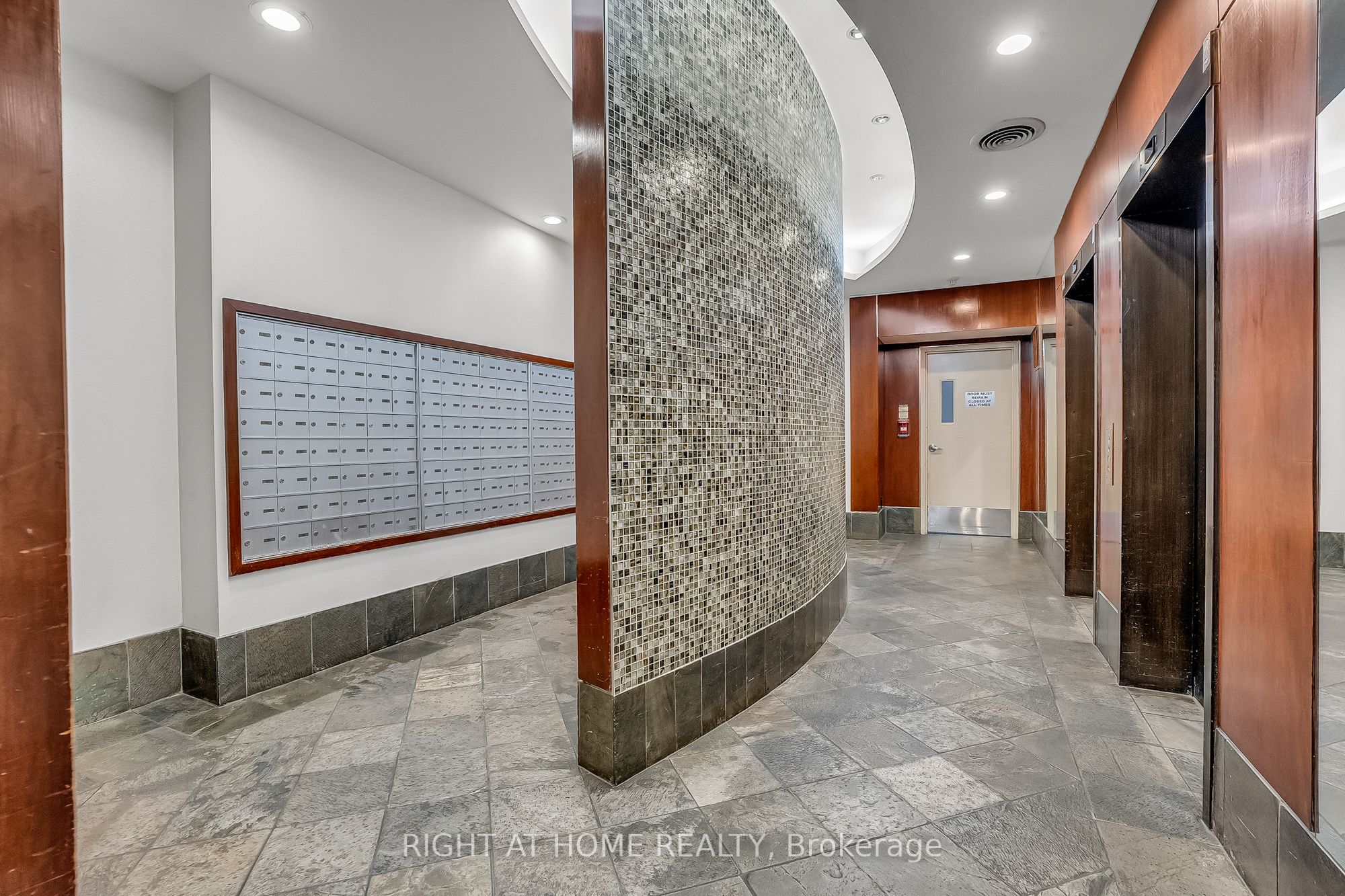 152 St Patrick Street 1601