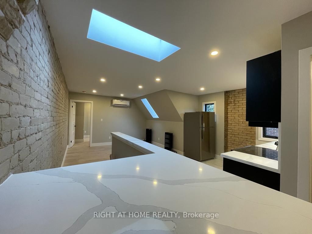 363 Parkside Drive 3