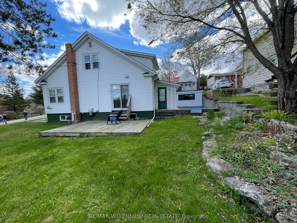 Photo of 59 West Street S, Huntsville, ON P1H 2M8 (MLS # X12953206)