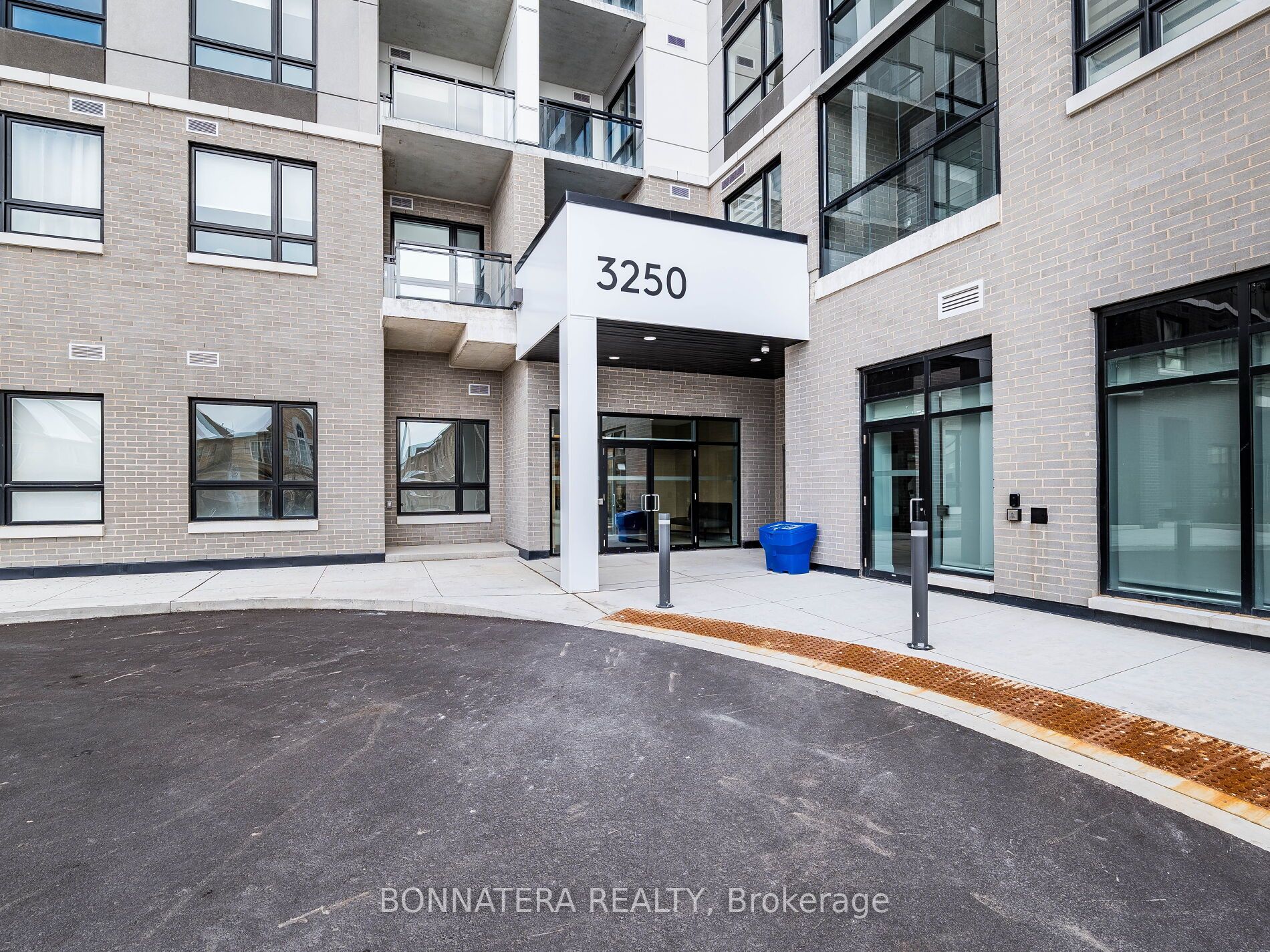 3250 Carding Mill Trail 404