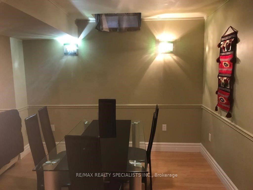 6152 Hardesty Crescent