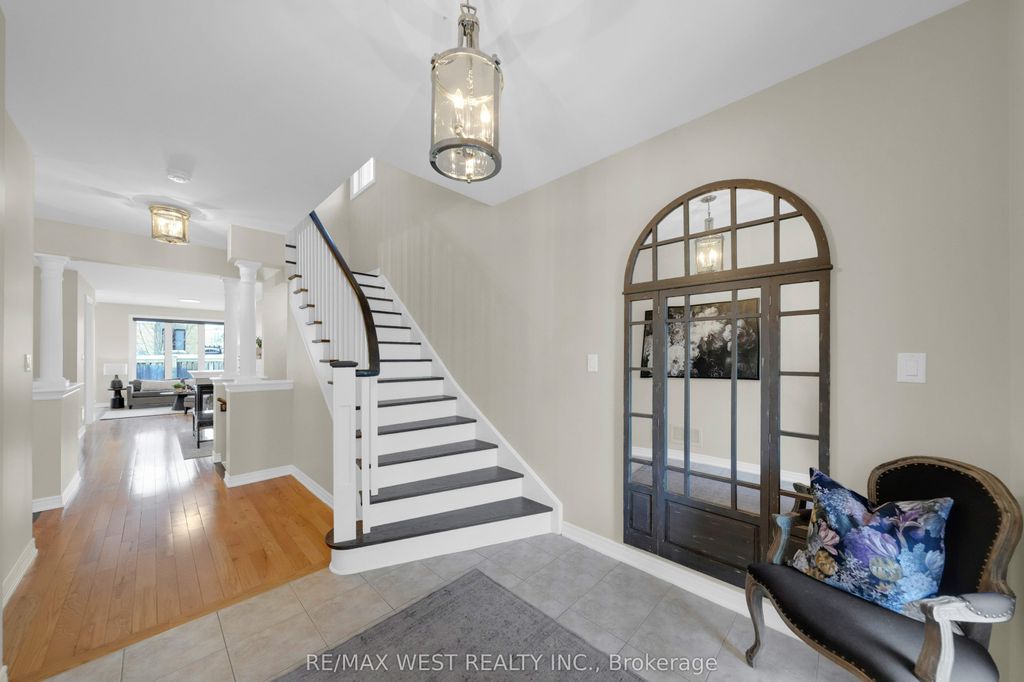 Photo of 244 Hansard Drive, Vaughan, ON L4H 0W1 (MLS # N12737626)