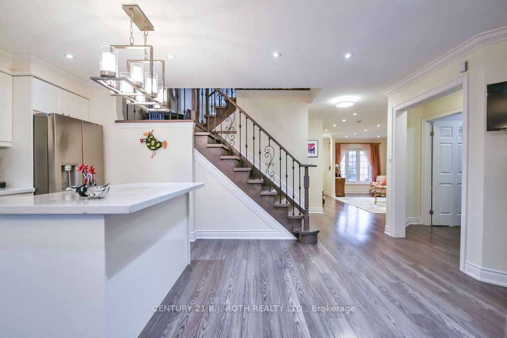 Photo of 114 Widgeon Street, Barrie, ON L4N 8W4 (MLS # S12987822)