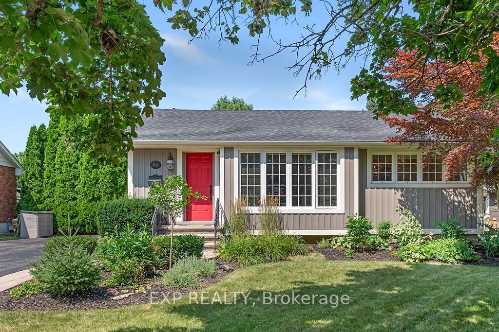 Photo of 38 Albany Drive, St. Catharines, ON L2N 3T5 (MLS # X13611186)