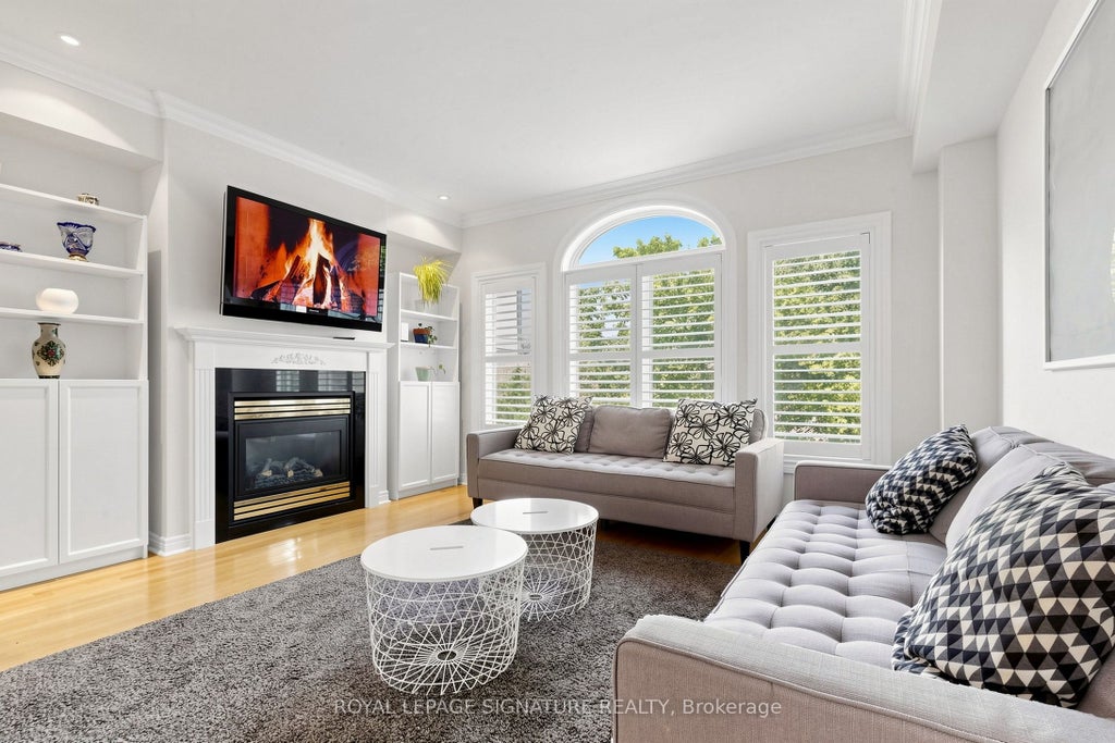 Photo of 55 San Remo Terrace, Toronto, ON M8Z 6C6 (MLS # W13499280)
