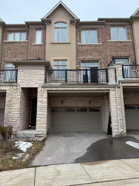 4 Creekvalley Lane Markham ON L6C 0Y7
