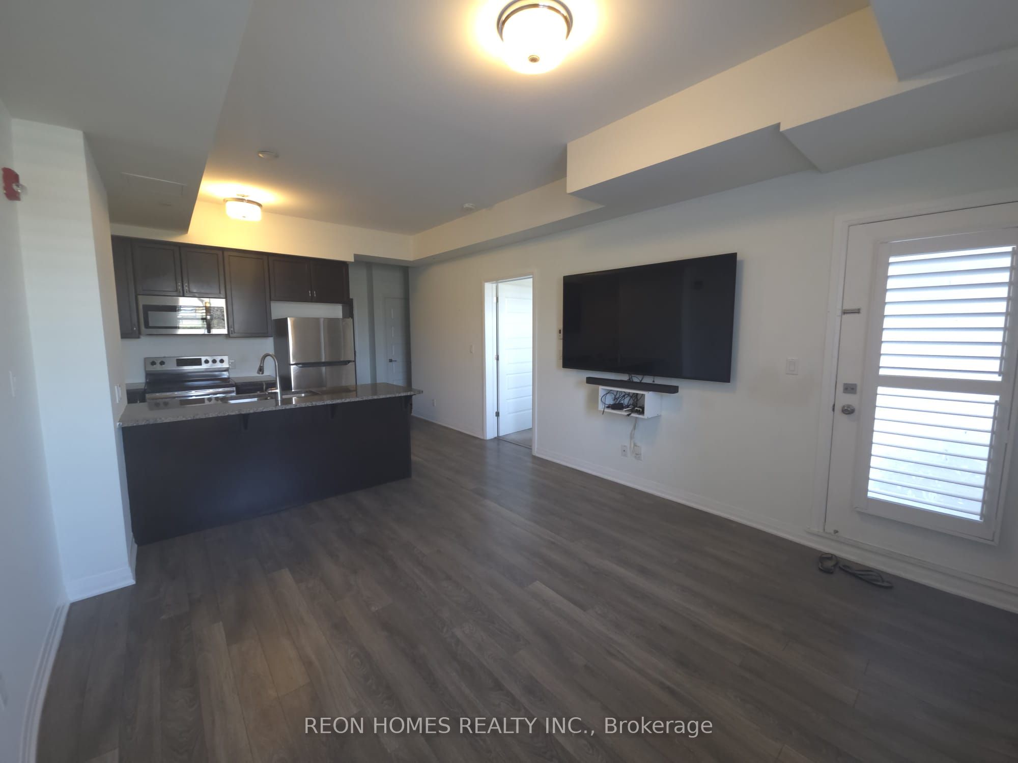58 Adam Sellers Street 114