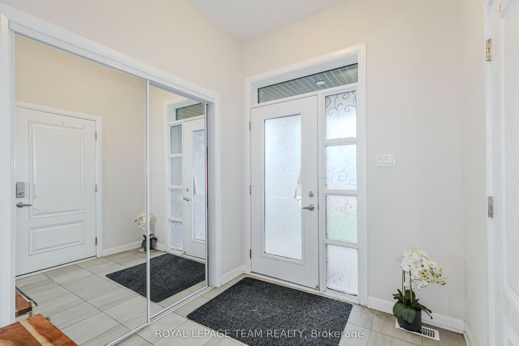 Photo of 2004 Caltra Crescent, Barrhaven, ON K2J 6V4 (MLS # X13621908)