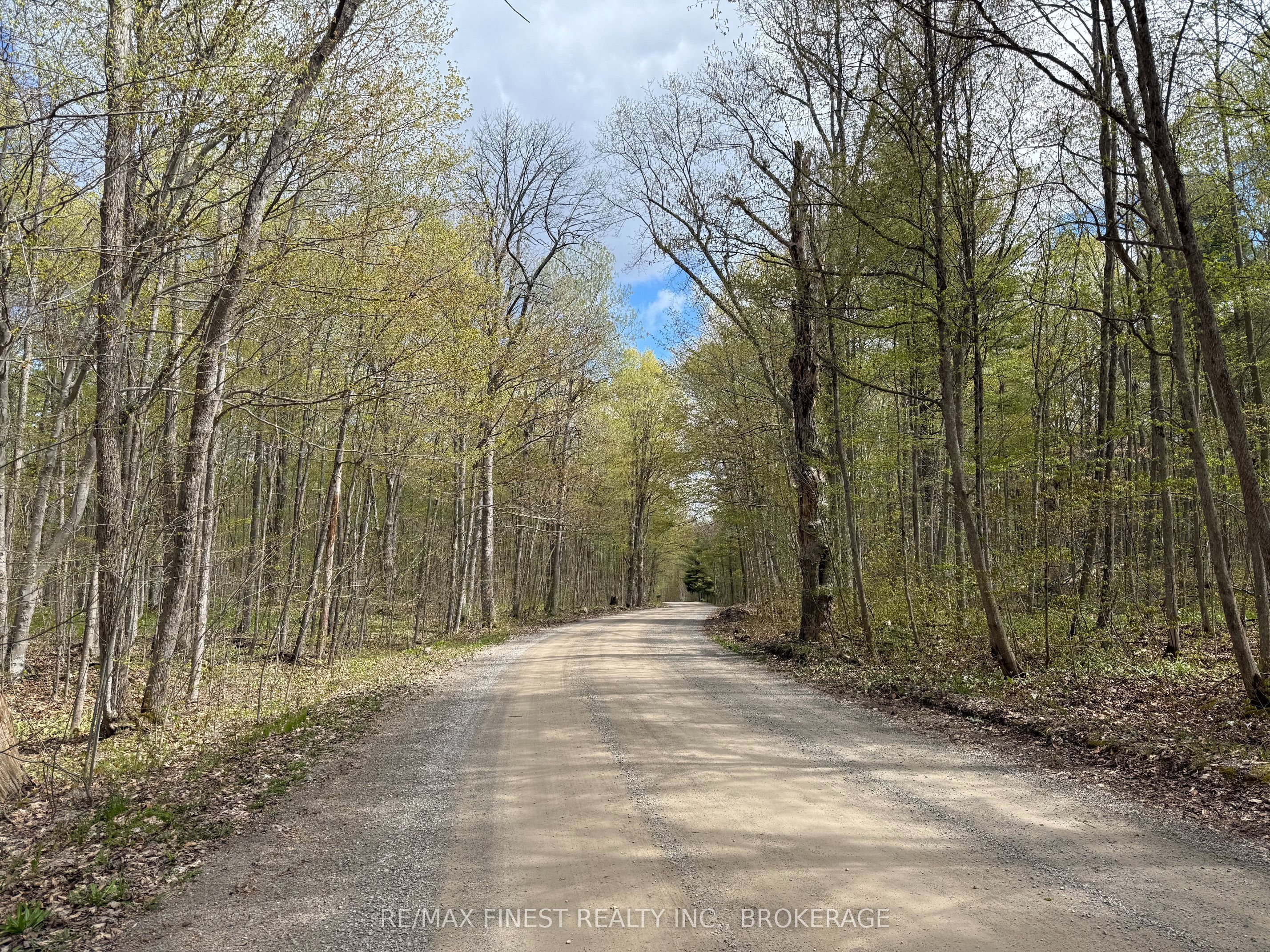 Photo 1 of 8 — 162 Black Rapids Road, Leeds and the Thousand Islands, ON K0E 1N0