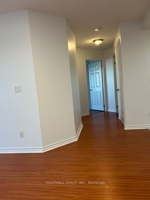 130 Pond Drive 905
