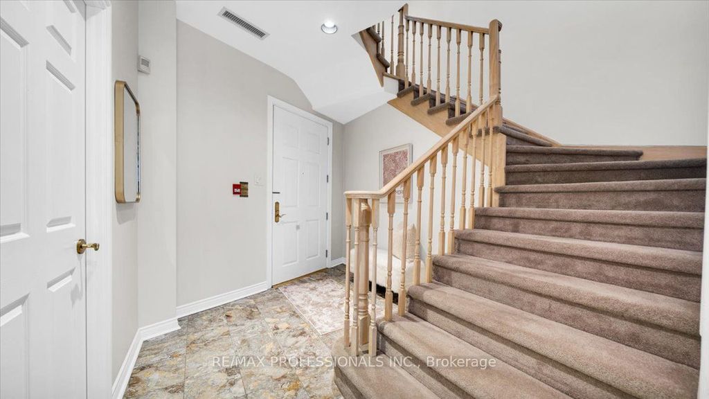 Photo of 2289 Lake Shore Boulevard W #TH143, Toronto, ON M8V 3Y2 (MLS # W12862940)