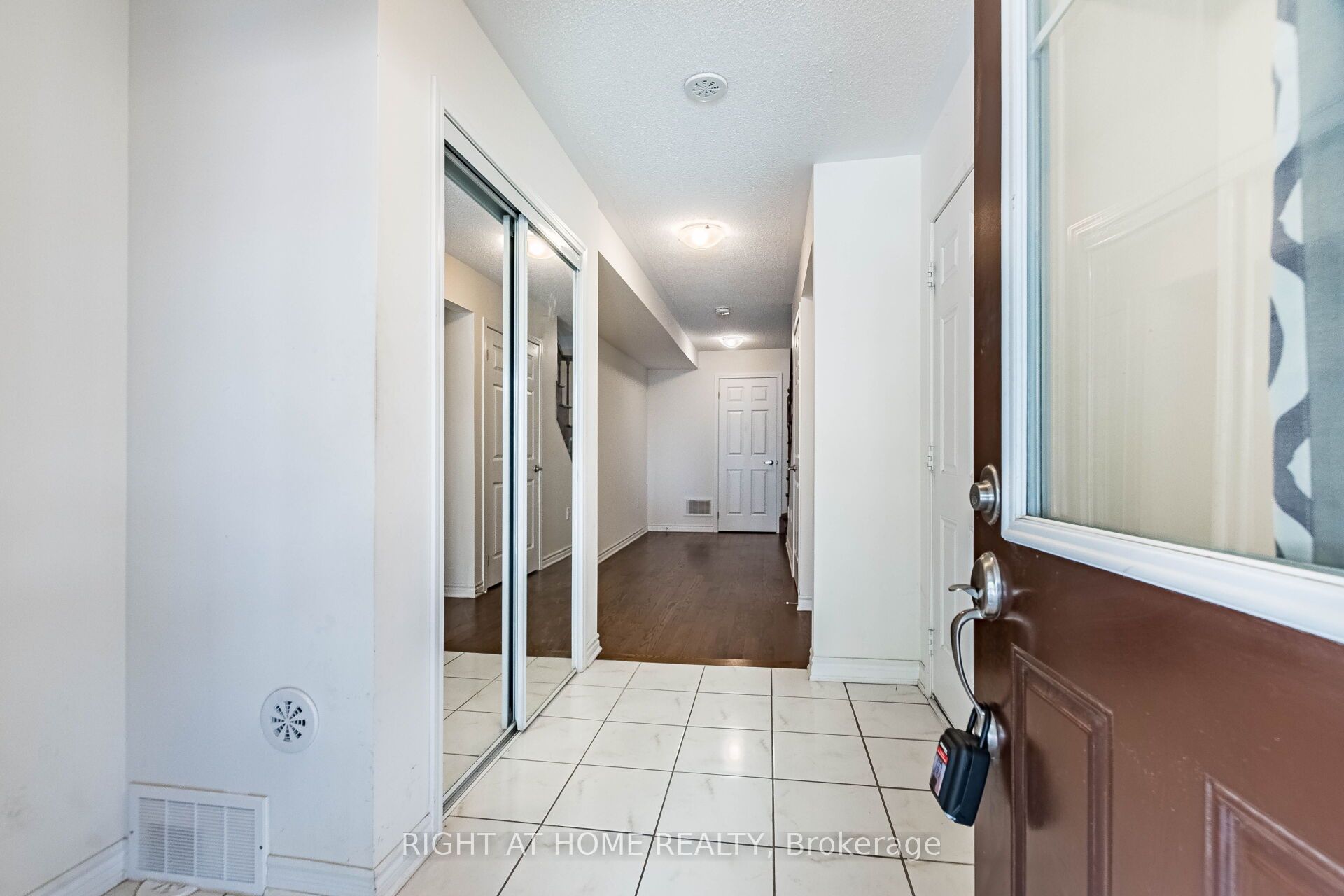 1000 Asleton Boulevard 98