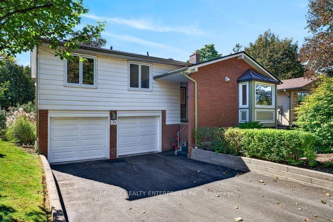 174 Bayview Fairways Drive