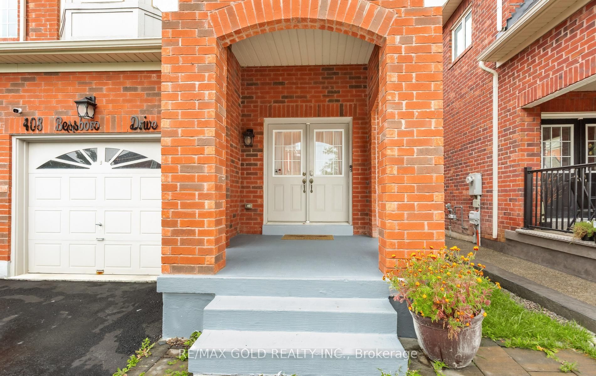 408 Bessborough Drive