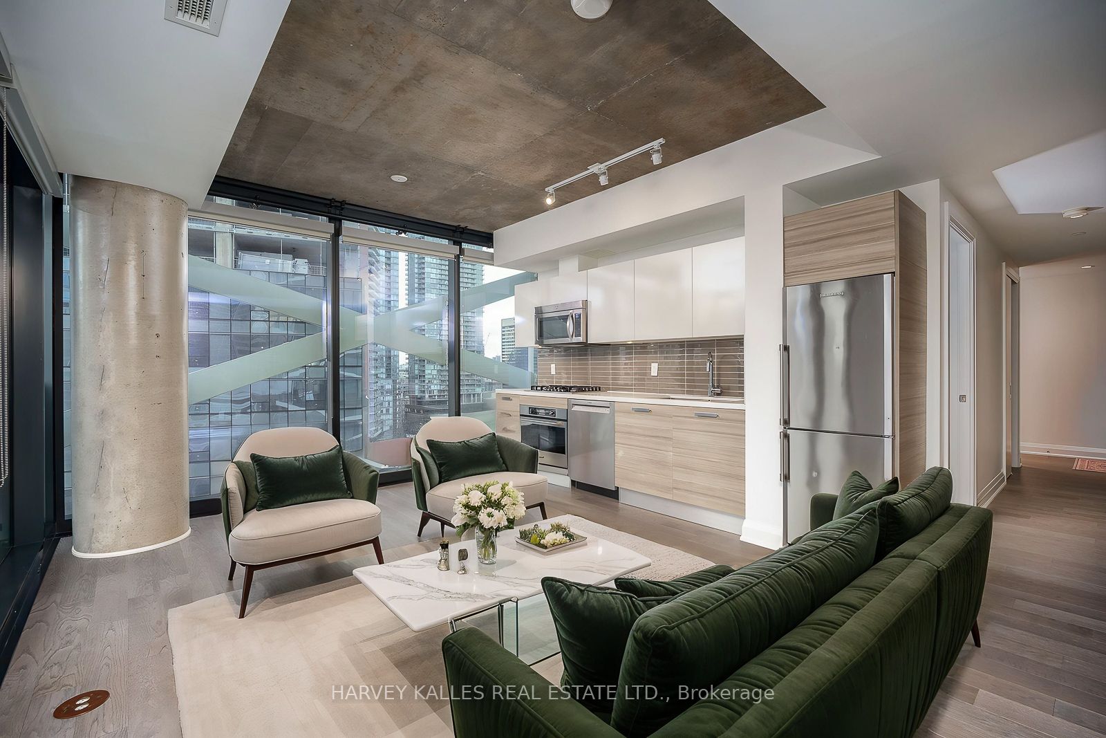 224 King Street W 1507