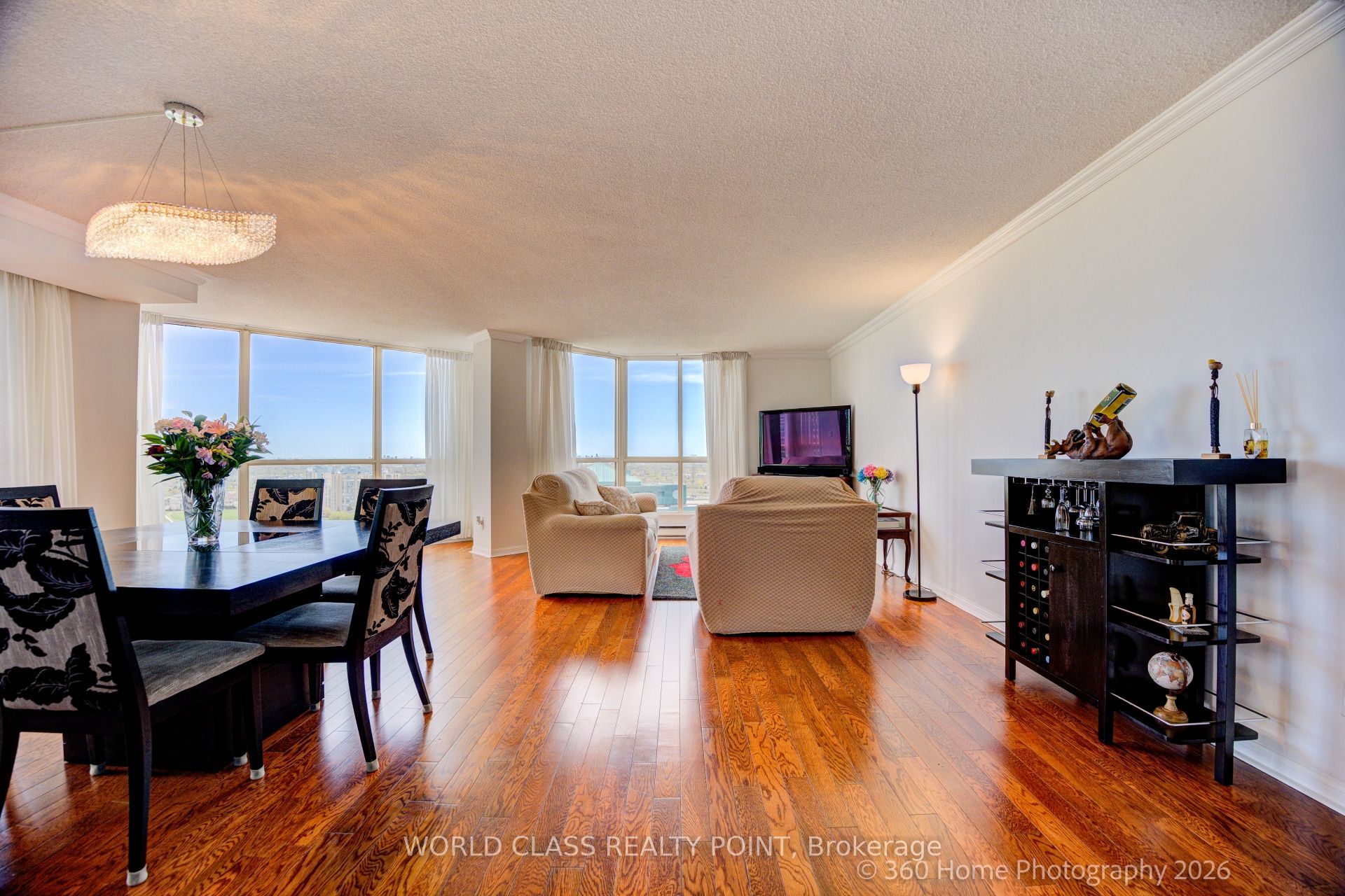 55 Kingsbridge Garden Circle 1811