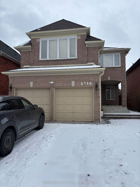 5316 Russell View Road Main Mississauga ON L5M 5V8