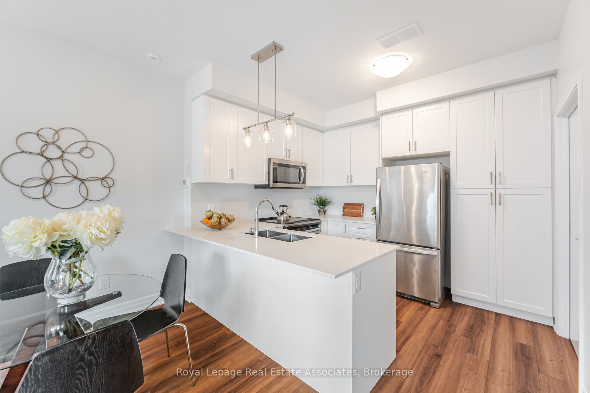 665 Cricklewood Drive 728