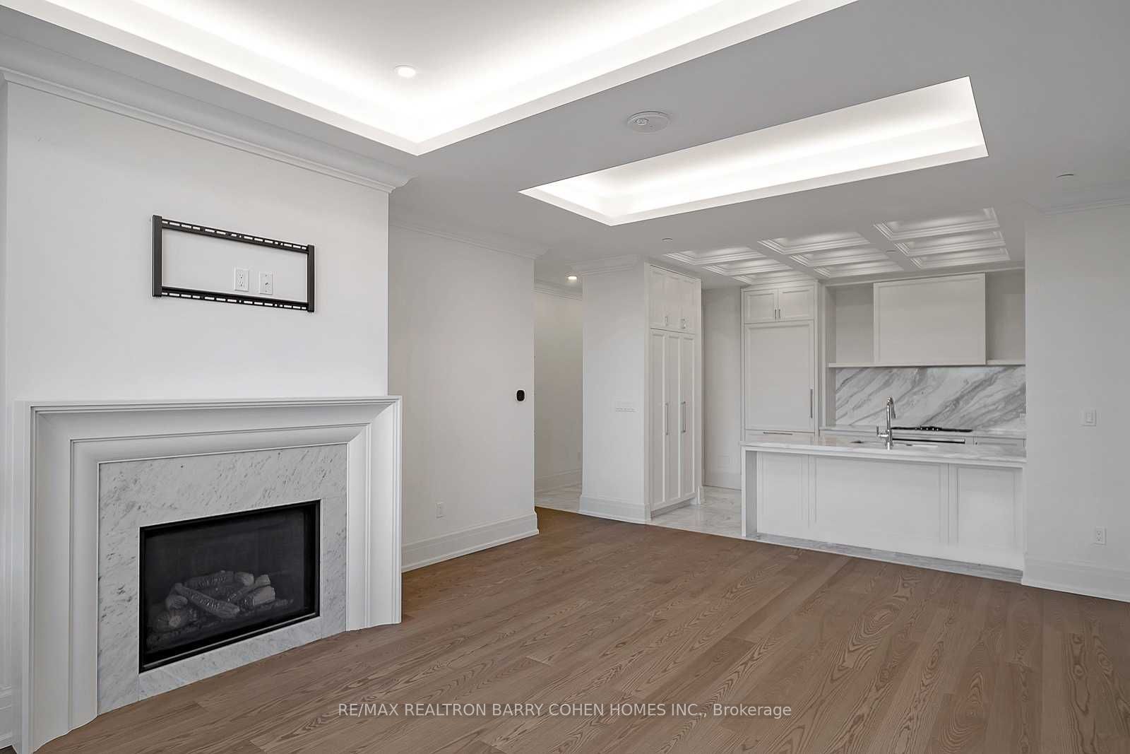 128 Hazelton Avenue 404