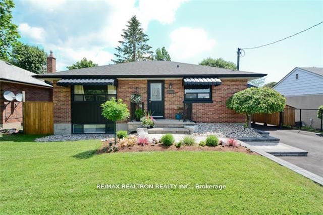 Photo of 607 Stevenson Road N, Oshawa, ON L1J 5P2 (MLS # E13539756)