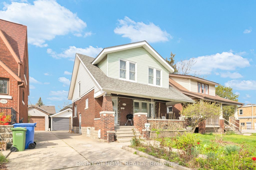 Photo of 321 Rankin Avenue, Windsor, ON N9B 2R6 (MLS # X13113642)