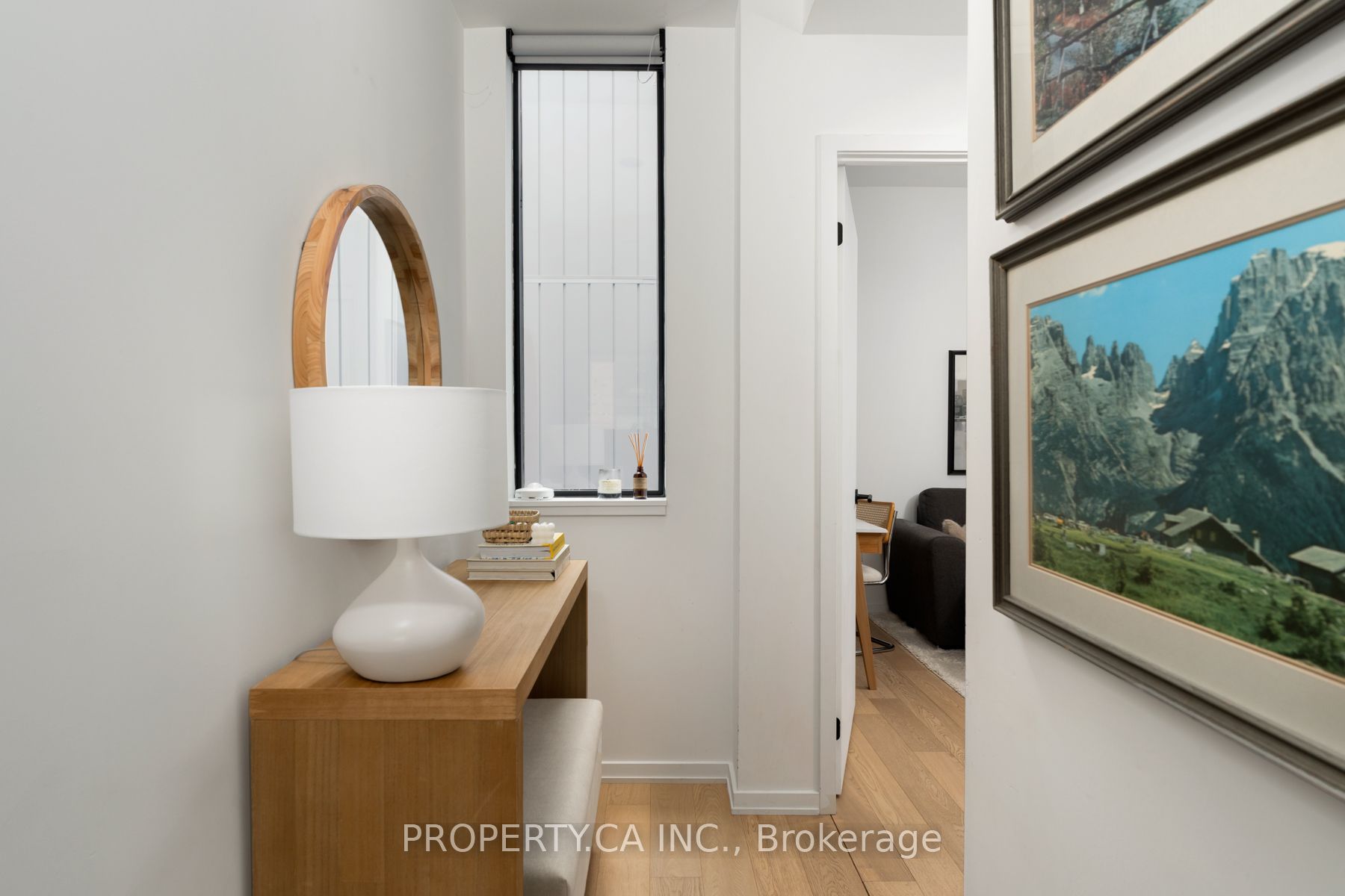 41 Dovercourt Road 302
