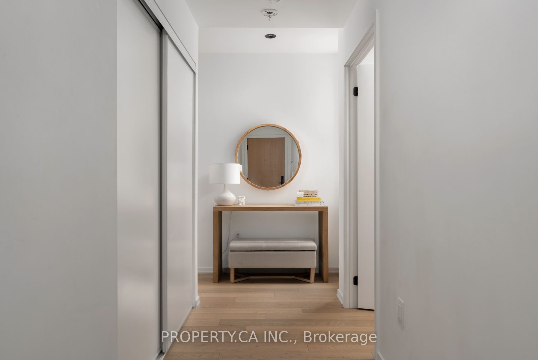 41 Dovercourt Road 302
