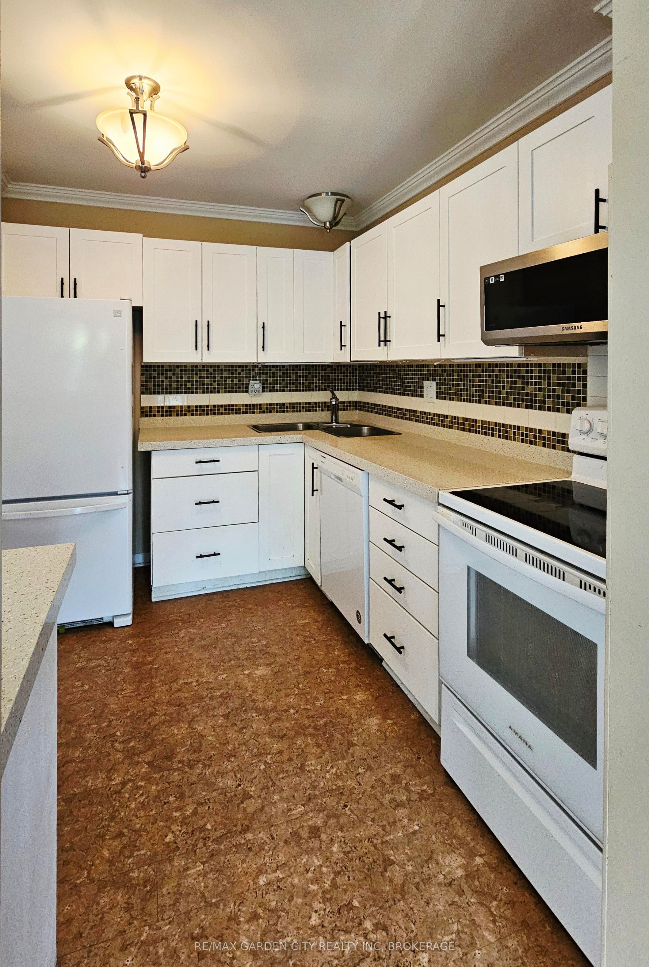 122 BUNTING Road 45