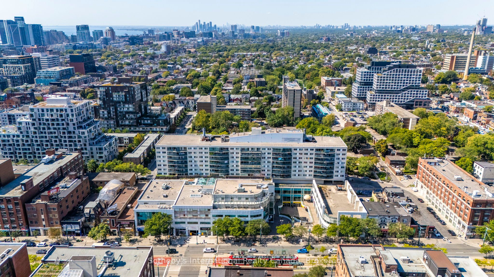 222 Spadina Avenue 237