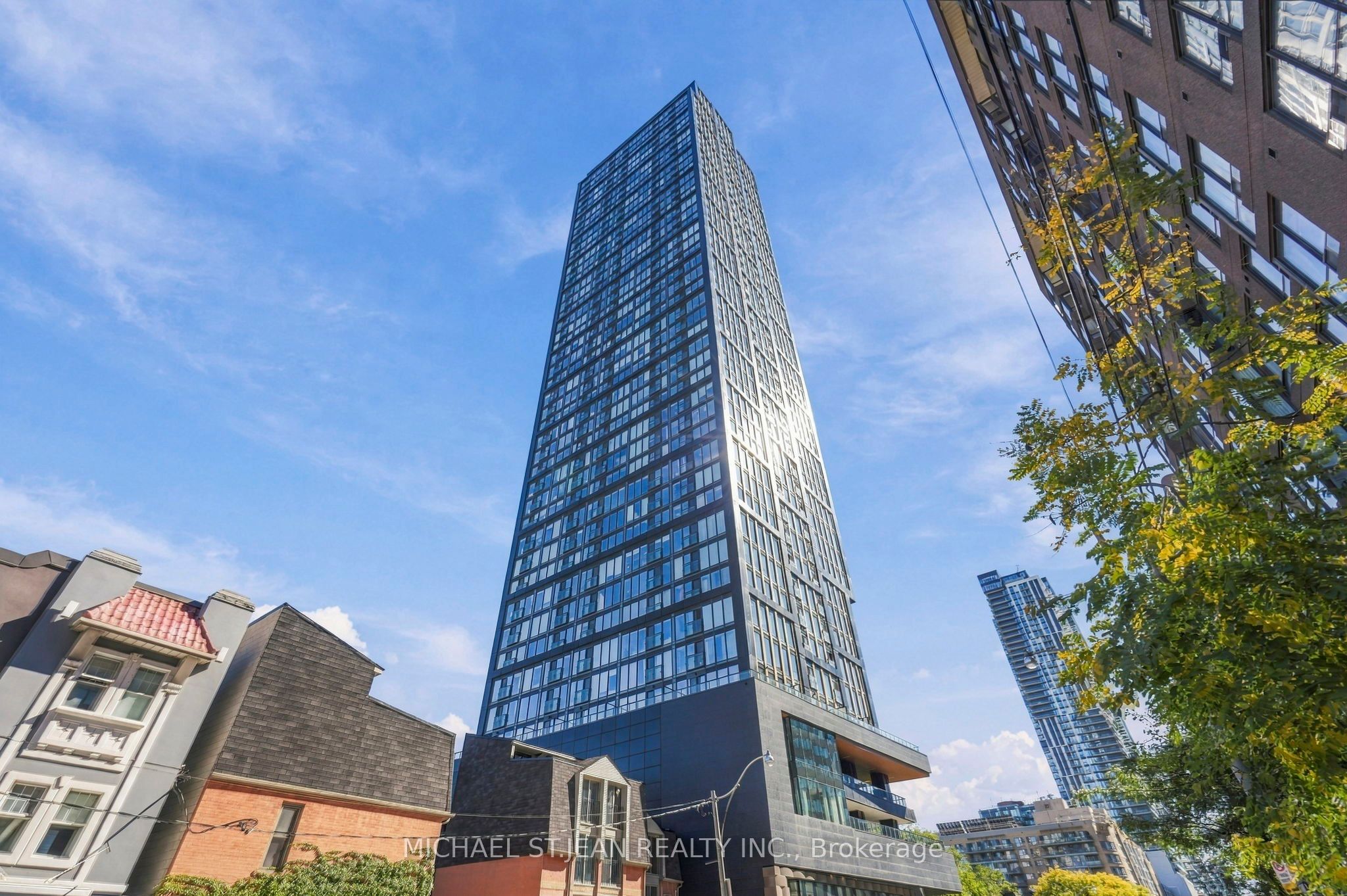 319 Jarvis Street 4807