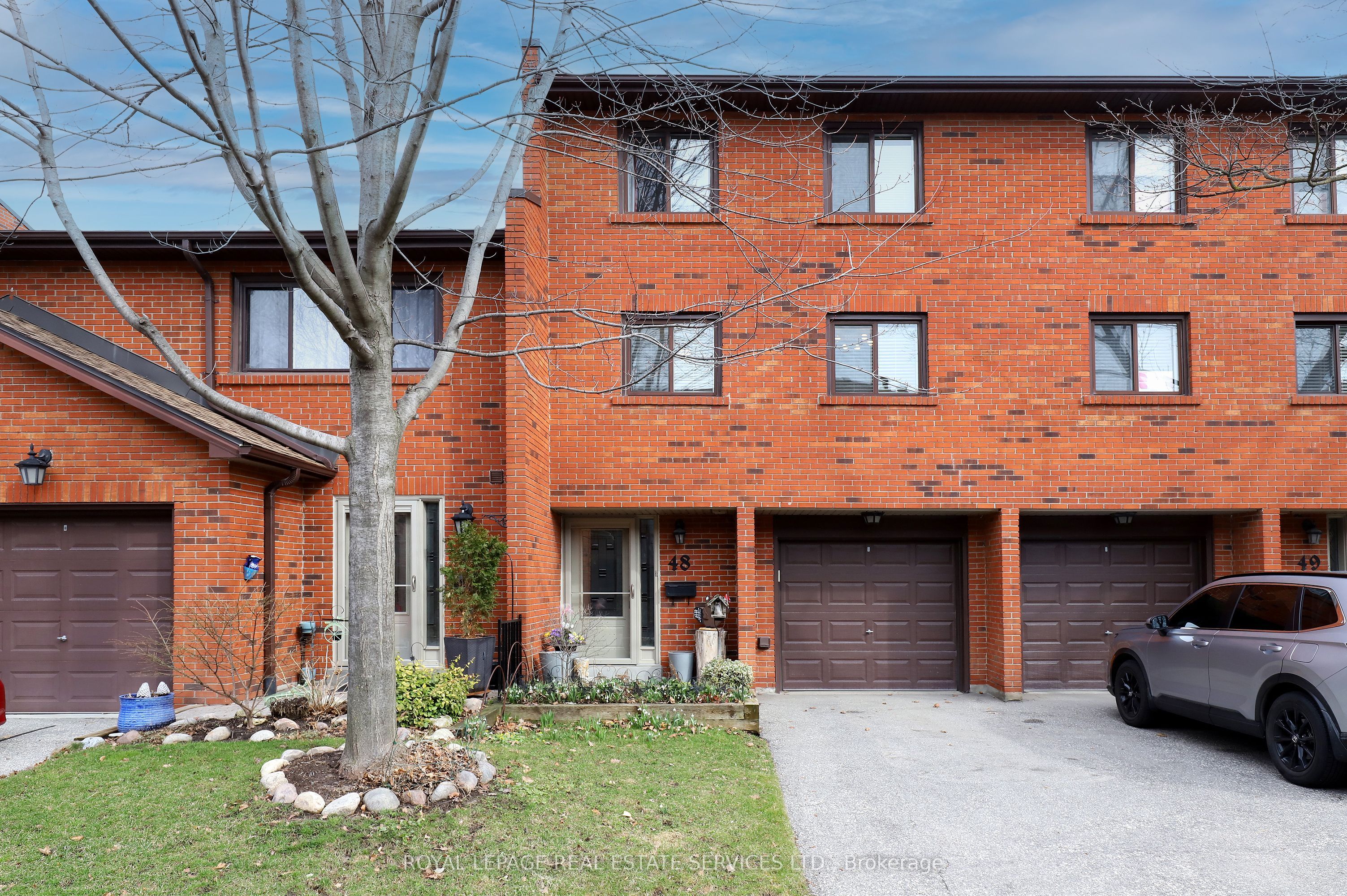 4165 Fieldgate Drive 48