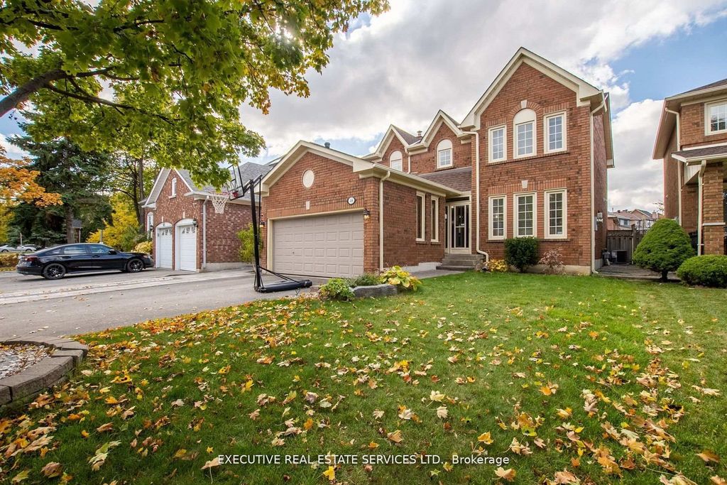 Photo of 48 Eagleridge Drive, Brampton, ON L6R 1E9 (MLS # W12958116)