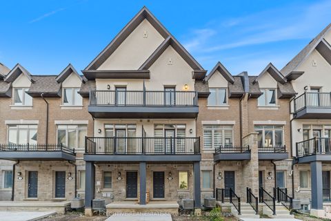 13 ORMAND Terrace Caledon ON L7C 4E5