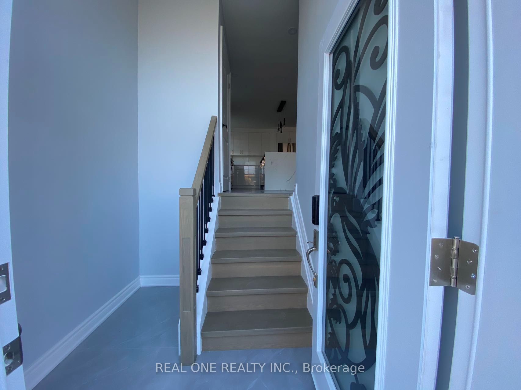 1186 Shadeland Drive ROOM U1