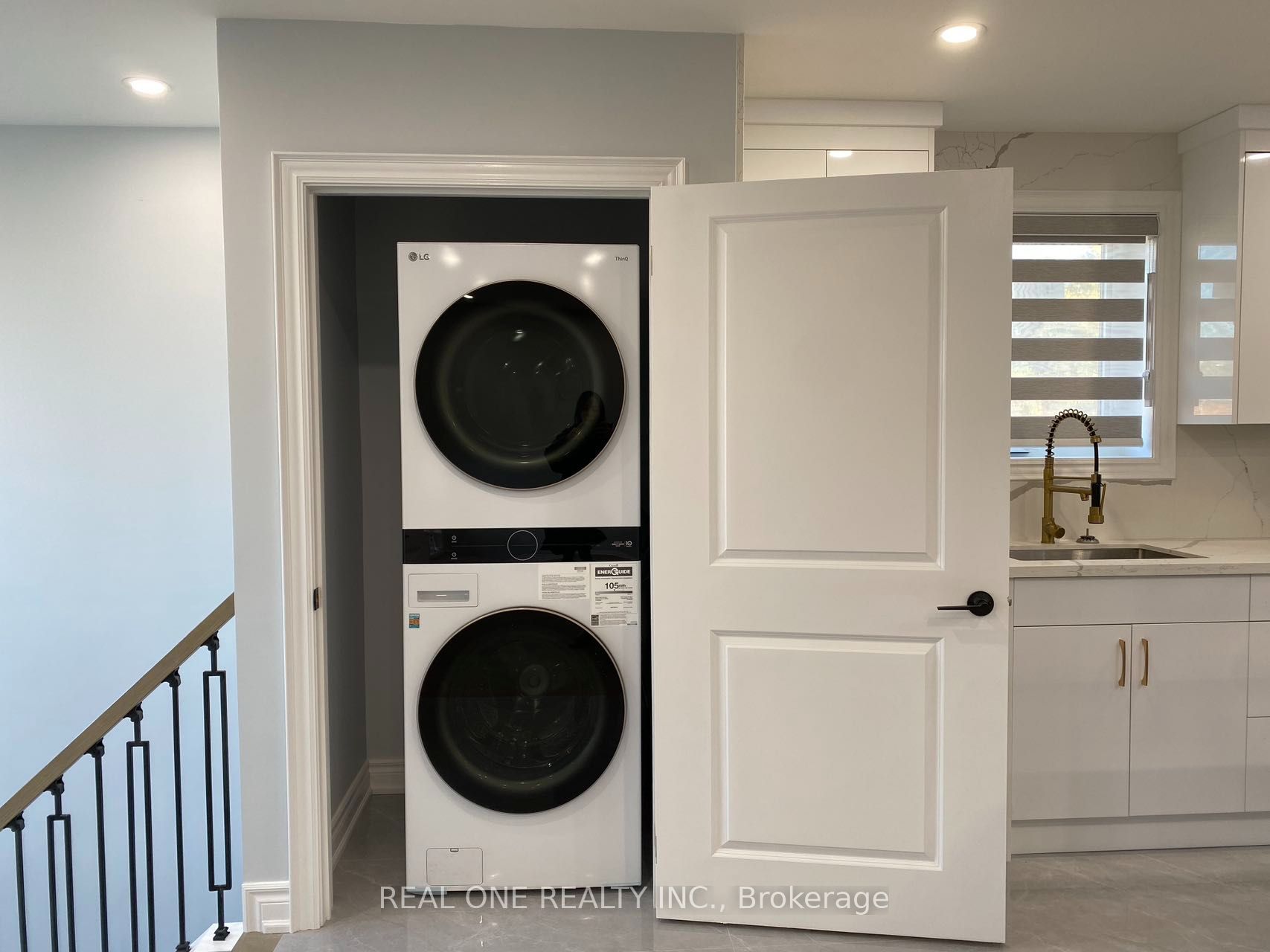 1186 Shadeland Drive ROOM U1