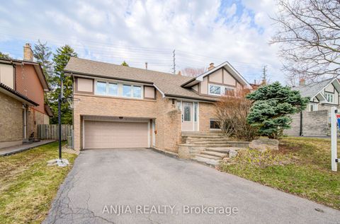 70 Briarwood Road Markham ON L3R 2X3