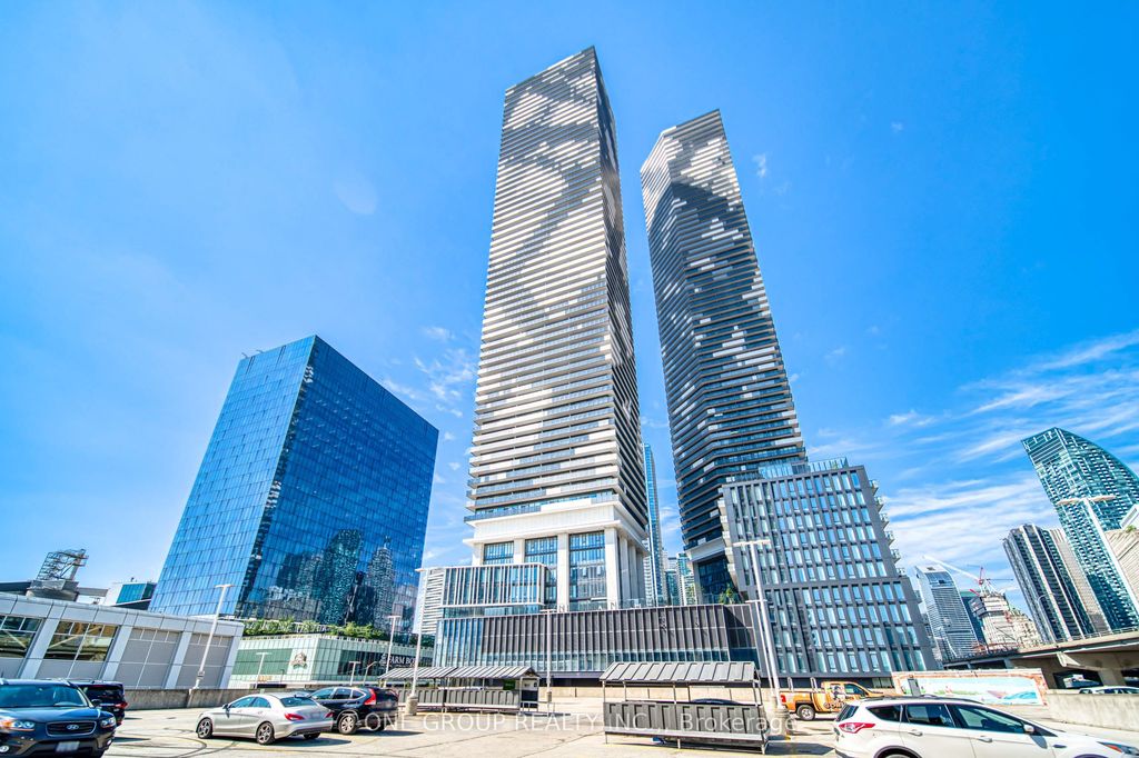 Photo of 138 Downes Street #6807, Toronto, ON M5E 0E4 (MLS # C12968726)