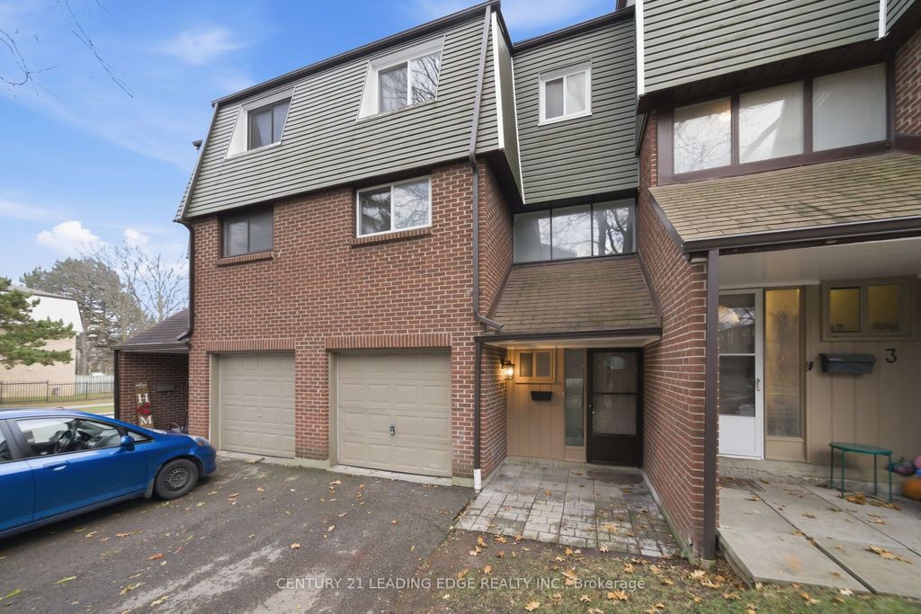 Photo of 1310 Fieldlight Boulevard #2, Pickering, ON L1V 2Y8 (MLS # E12607188)