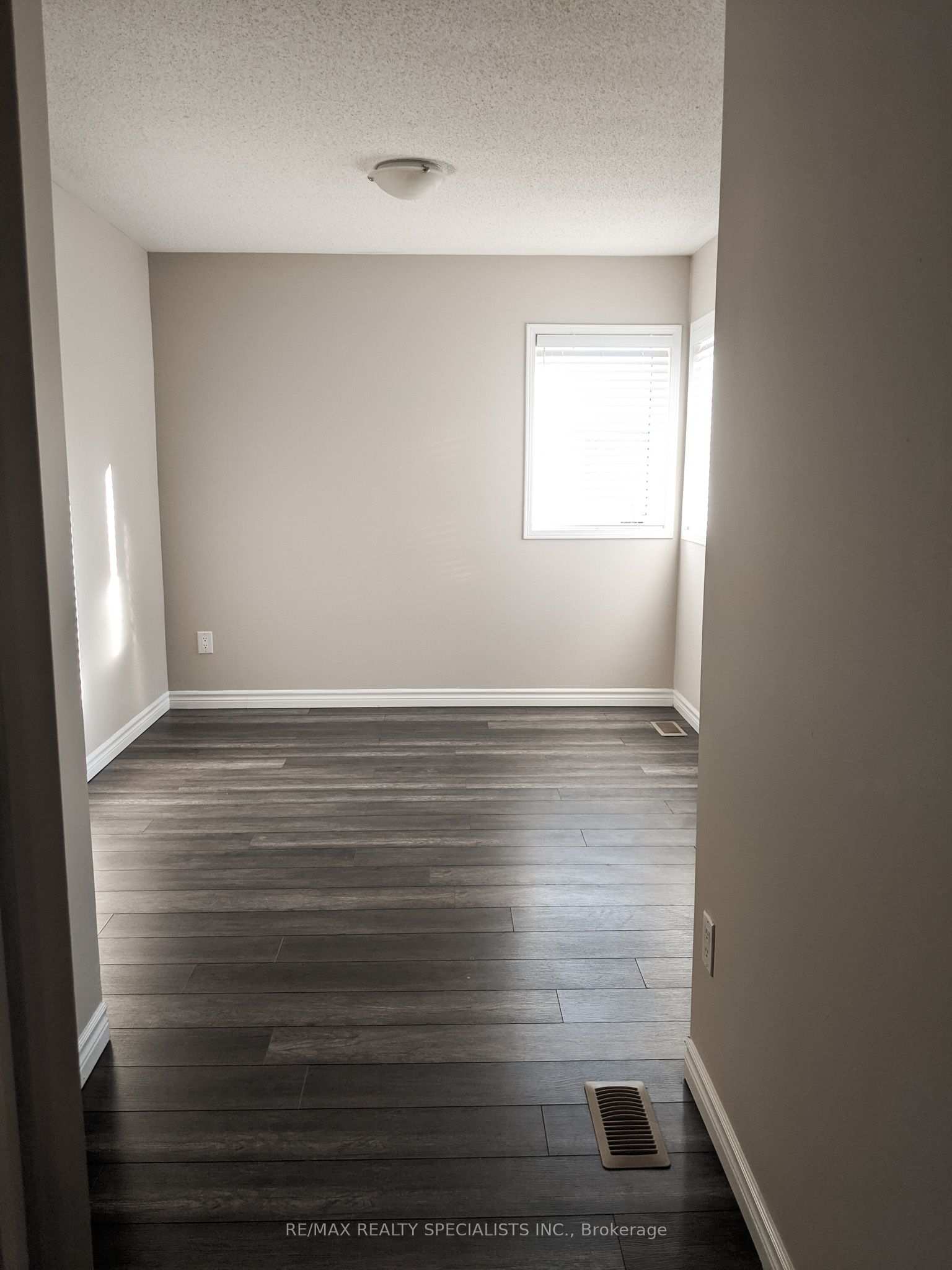 4600 Kimbermount Avenue 44